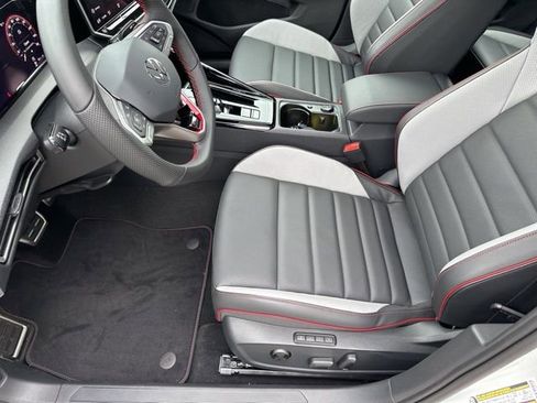 New 2025 Volkswagen GTI Autobahn image 10