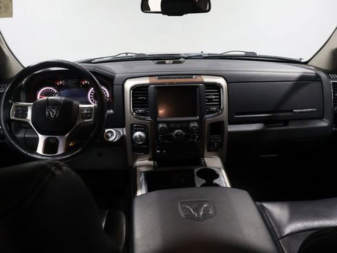 Used 2015 RAM 1500 Laramie w/ Convenience Group image 19