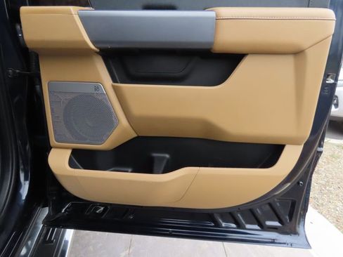 Used 2022 Ford F150 Lariat image 26