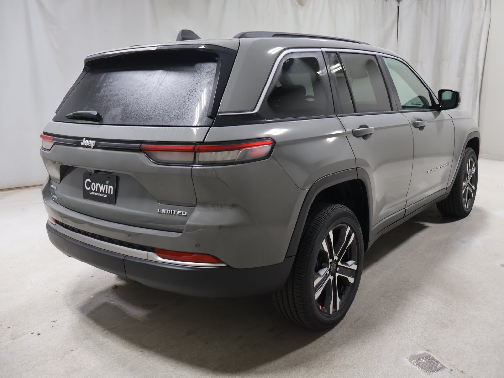 New 2027 Jeep Grand Cherokee Limited AWD/4WD image 4