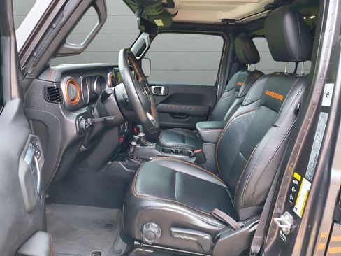 Used 2023 Jeep Gladiator Mojave w/ LED Lighting Group image 10