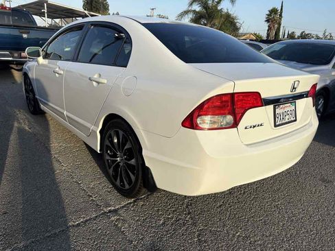 Used 2010 Honda Civic LX image 3