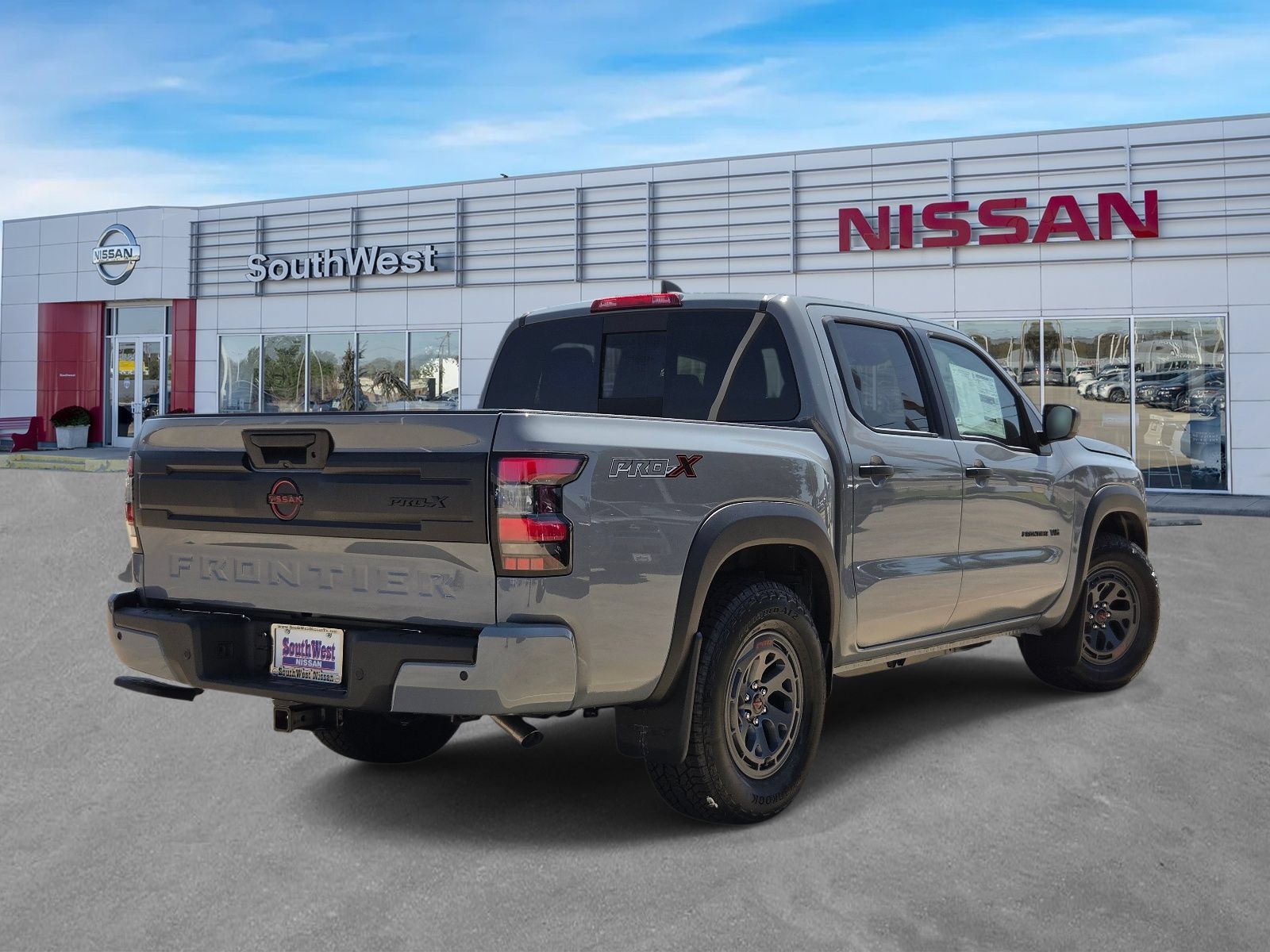 New 2027 Nissan Frontier PRO-4X w/ Tow Package RWD image 5