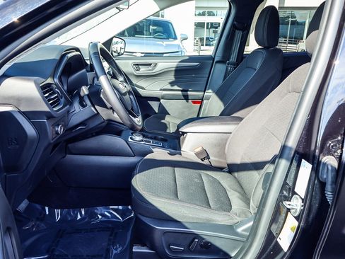 Used 2024 Ford Escape Active image 2