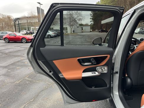 New 2026 Mercedes-Benz GLC 300 4MATIC image 39