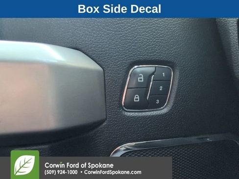 Used 2017 Ford F150 Lariat w/ Equipment Group 502A Luxury image 21