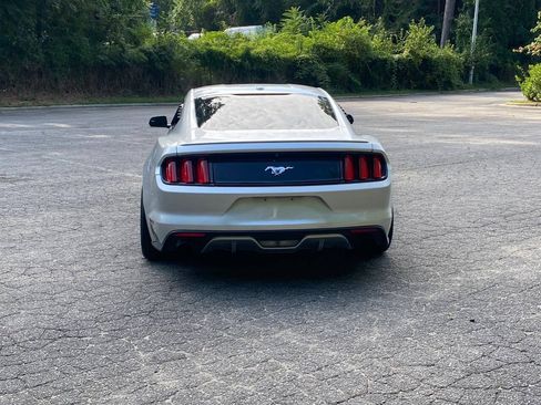 Used 2016 Ford Mustang Premium RWD image 6
