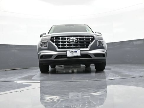 Certified 2024 Hyundai Venue SEL FWD image 27