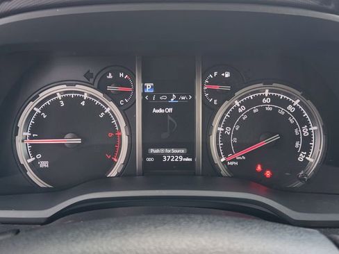 Used 2023 Toyota 4Runner TRD Off-Road image 11