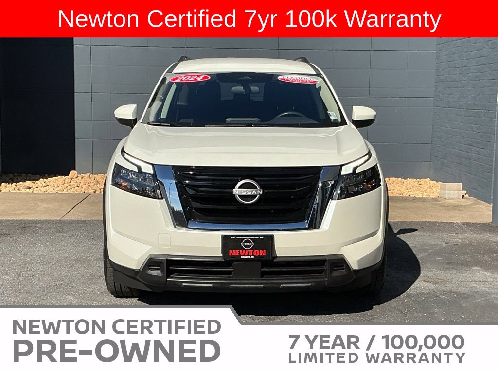 Used 2024 Nissan Pathfinder SV FWD image 22