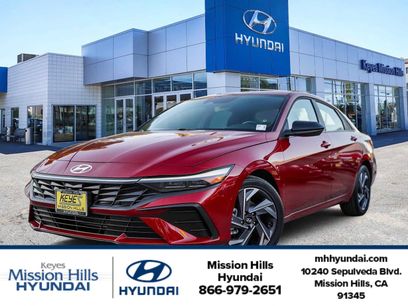 Certified 2025 Hyundai Elantra Sport w/ Cargo Package