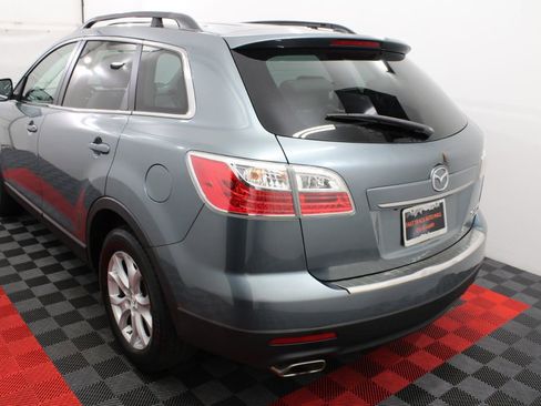 Used 2011 MAZDA CX-9 Touring w/ Moonroof & Bose Audio Pkg image 3