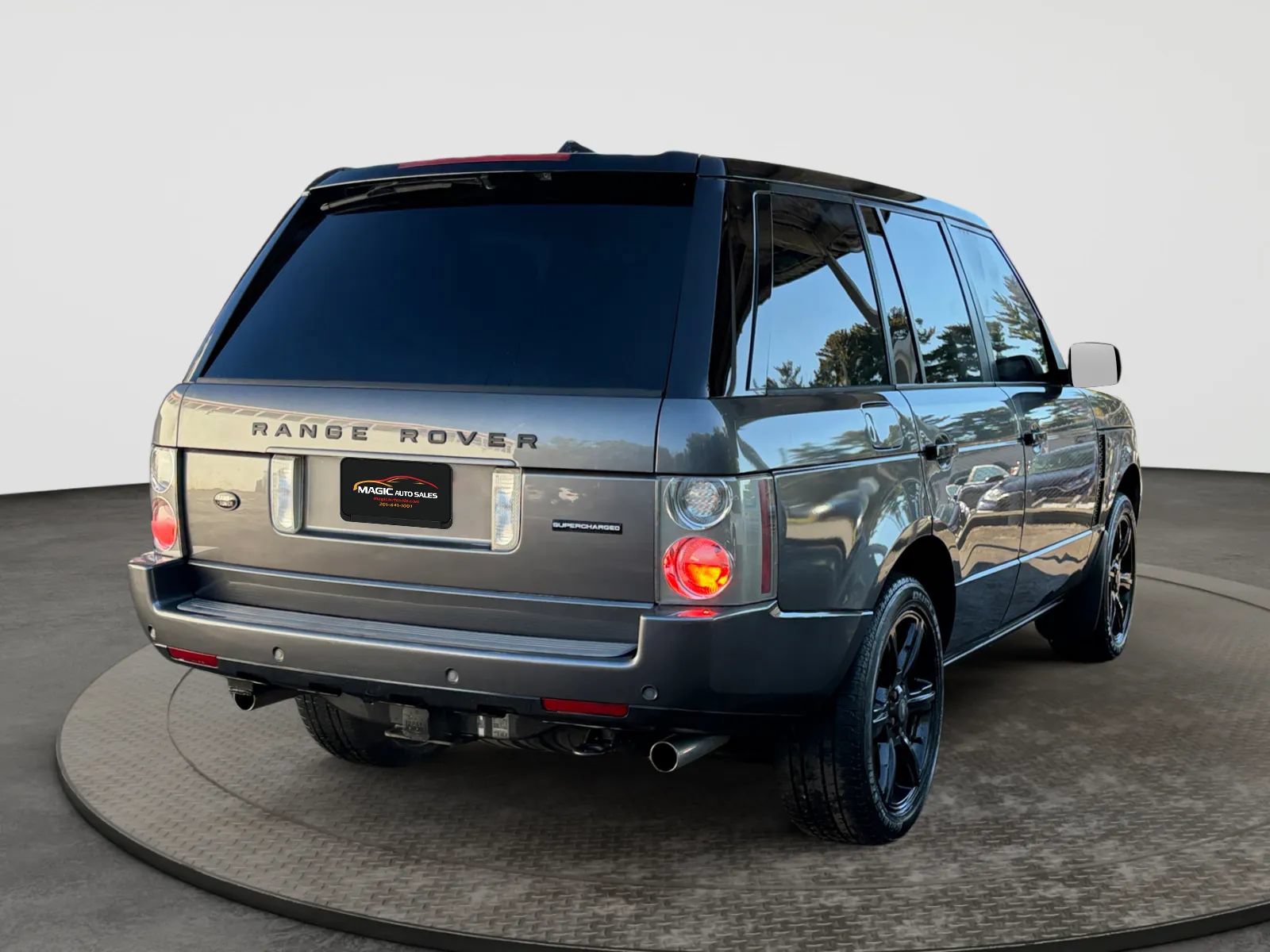 Used 2006 Land Rover Range Rover Supercharged AWD/4WD image 10