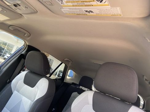 Used 2024 Chevrolet Trax LS w/ LS Convenience Package image 28