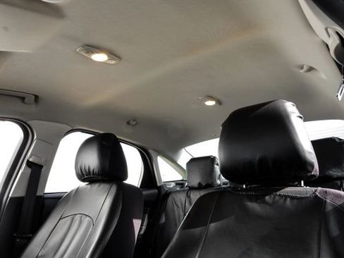 Used 2013 Ford Focus SE image 26