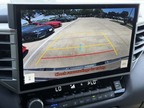 New 2026 Toyota Tundra Limited AWD/4WD image 17