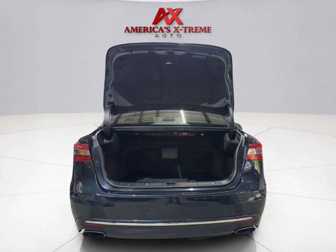 Used 2018 Toyota Avalon Limited image 22