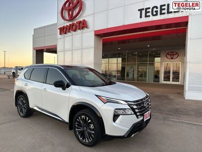 Used 2024 Nissan Rogue Platinum w/ Platinum Premium Package