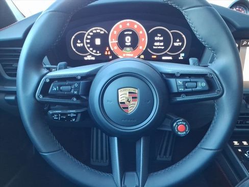 Used 2025 Porsche 911 Carrera GTS image 20