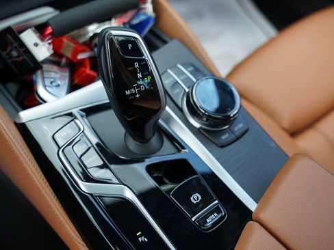 Used 2022 BMW 540i 540i w/ Executive Package image 14