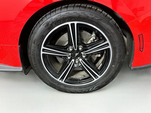 Used 2024 Ford Mustang Coupe image 11