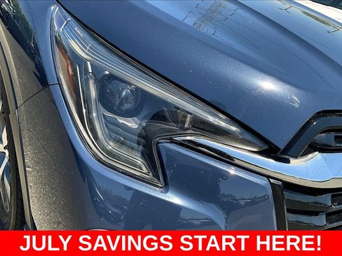 Used 2023 Subaru Ascent Premium AWD/4WD image 39