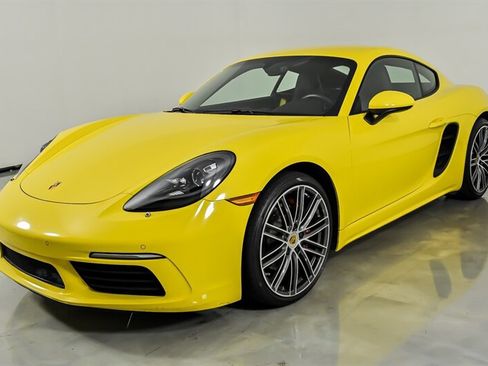 Used 2021 Porsche 718 Cayman S RWD image 6