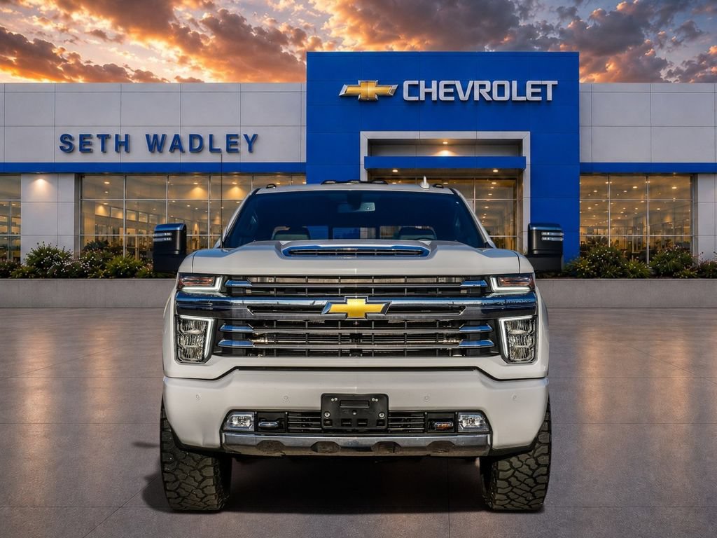 Used 2023 Chevrolet Silverado 2500 High Country w/ Z71 Off-Road Package AWD/4WD image 2