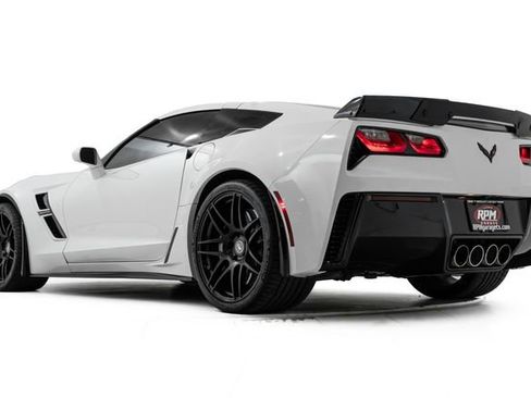 Used 2017 Chevrolet Corvette Grand Sport image 12