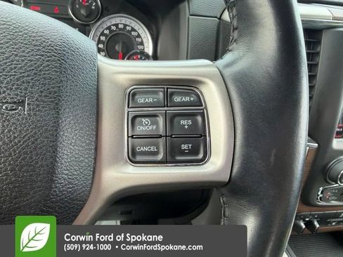 Used 2018 RAM 1500 Laramie w/ Convenience Group AWD/4WD image 23