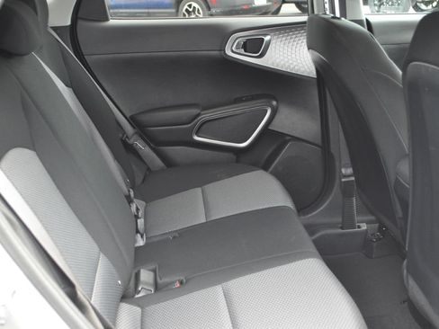 Used 2024 Kia Soul LX w/ Option Group 015 FWD image 18