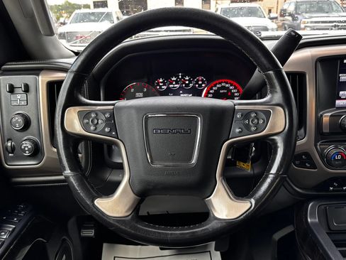 Used 2015 GMC Sierra 2500 Denali w/ Duramax Plus Package AWD/4WD image 37