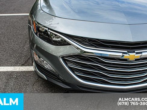 Used 2024 Chevrolet Malibu LT FWD image 11