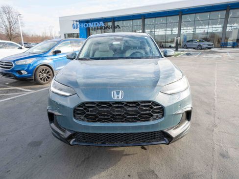 New 2026 Honda HR-V EX-L image 2