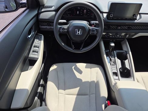 Certified 2025 Honda Accord LX image 26