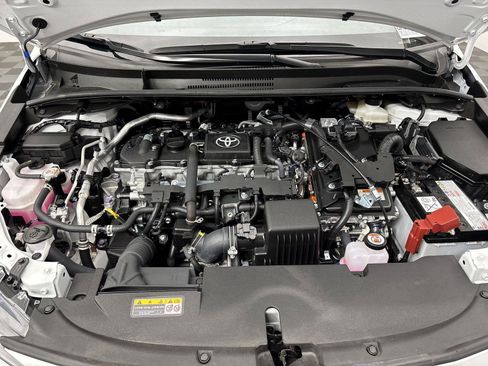 Used 2025 Toyota Corolla SE w/ SE Premium Package AWD/4WD image 20