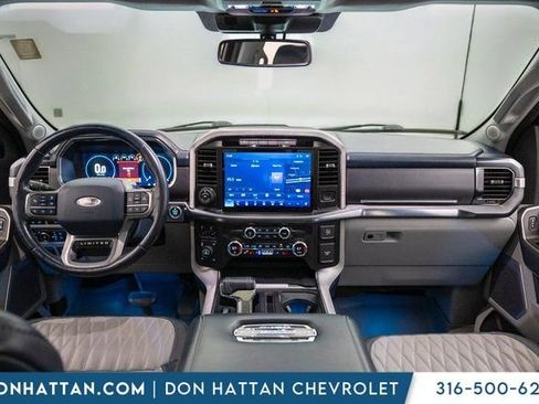 Used 2021 Ford F150 Limited image 3