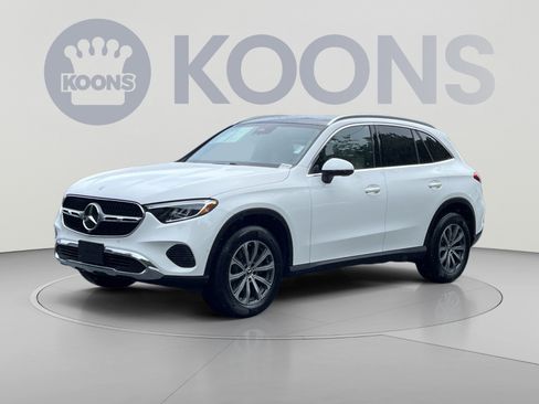 Certified 2026 Mercedes-Benz GLC 300 4MATIC image 1