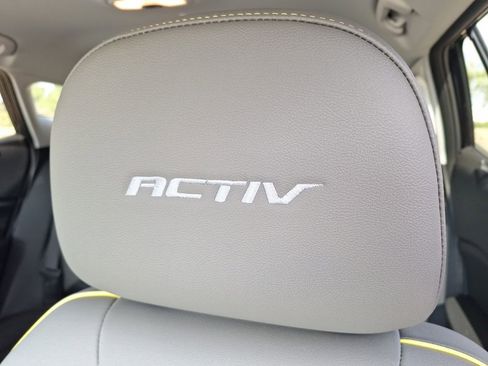 Used 2026 Chevrolet Trax ACTIV image 15