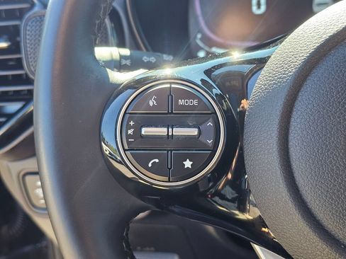 Certified 2023 Kia Soul EX FWD image 37