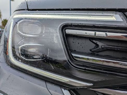 New 2026 Volkswagen Atlas SE FWD image 10