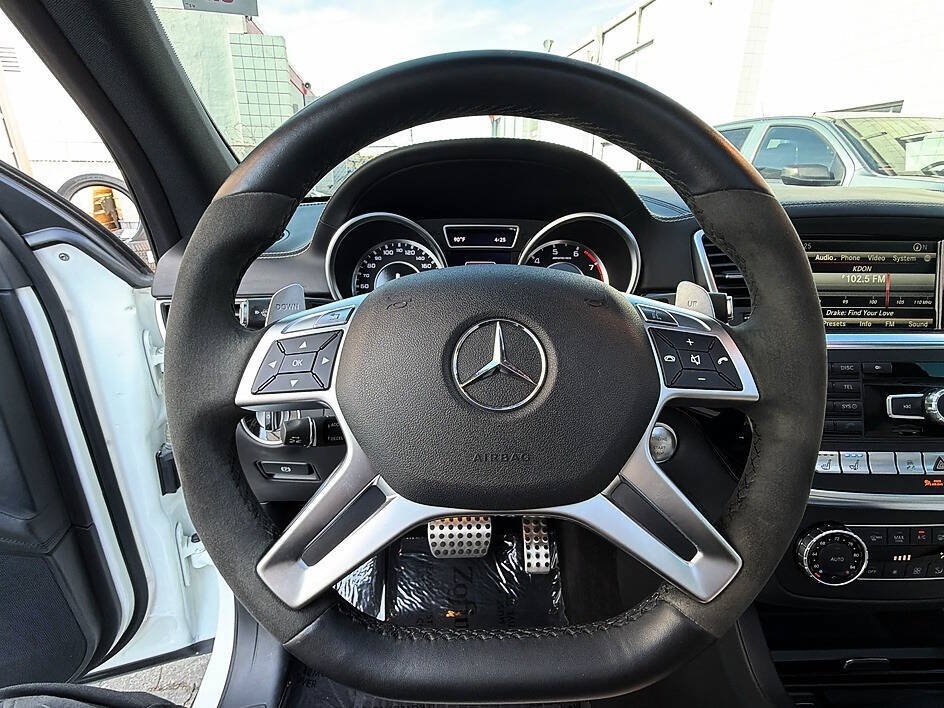 Used 2014 Mercedes-Benz ML 63 AMG 4MATIC image 7