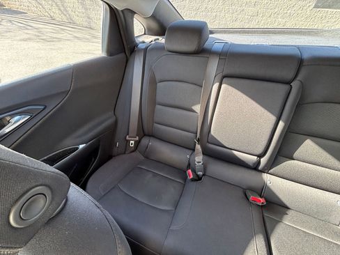 Used 2024 Chevrolet Malibu LT image 41