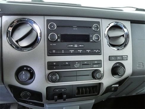 Used 2015 Ford F350 XLT image 22