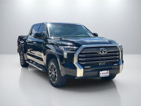 Used 2023 Toyota Tundra Limited AWD/4WD image 3