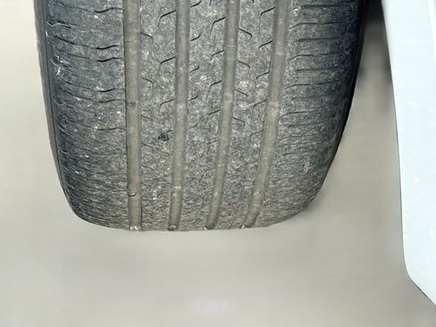 Certified 2024 Maserati Grecale GT image 42