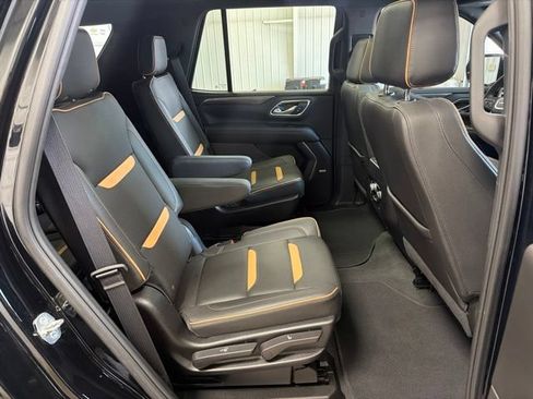 Used 2024 GMC Yukon AT4 w/ Technology Package AWD/4WD image 28