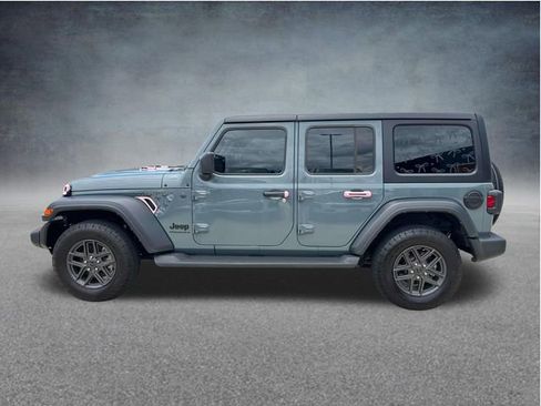 Used 2024 Jeep Wrangler Unlimited Sport AWD/4WD image 7