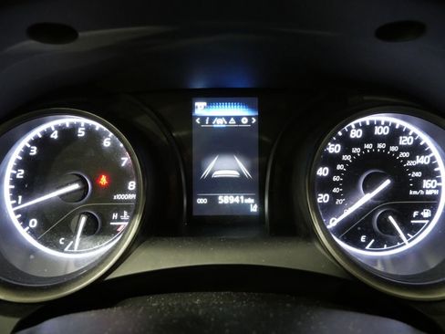 Used 2023 Toyota Camry SE image 15