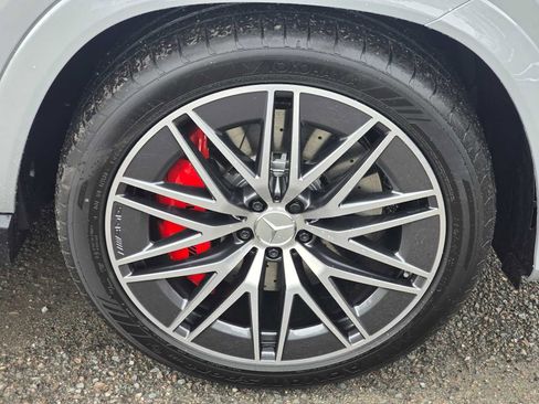 New 2025 Mercedes-Benz GLE 63 AMG S image 9